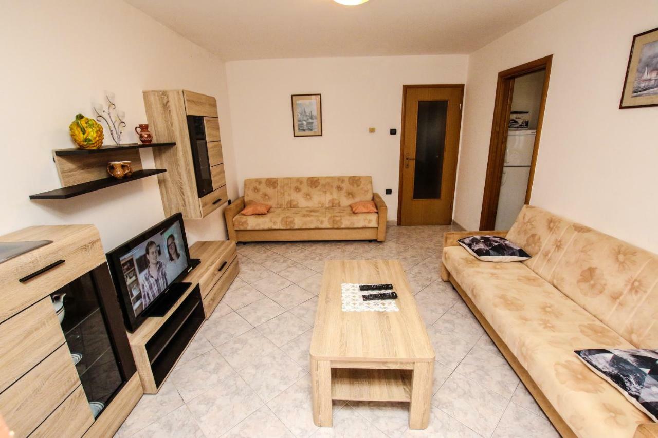 Carolina 4 Seasons Apartment โปเรช ภายนอก รูปภาพ